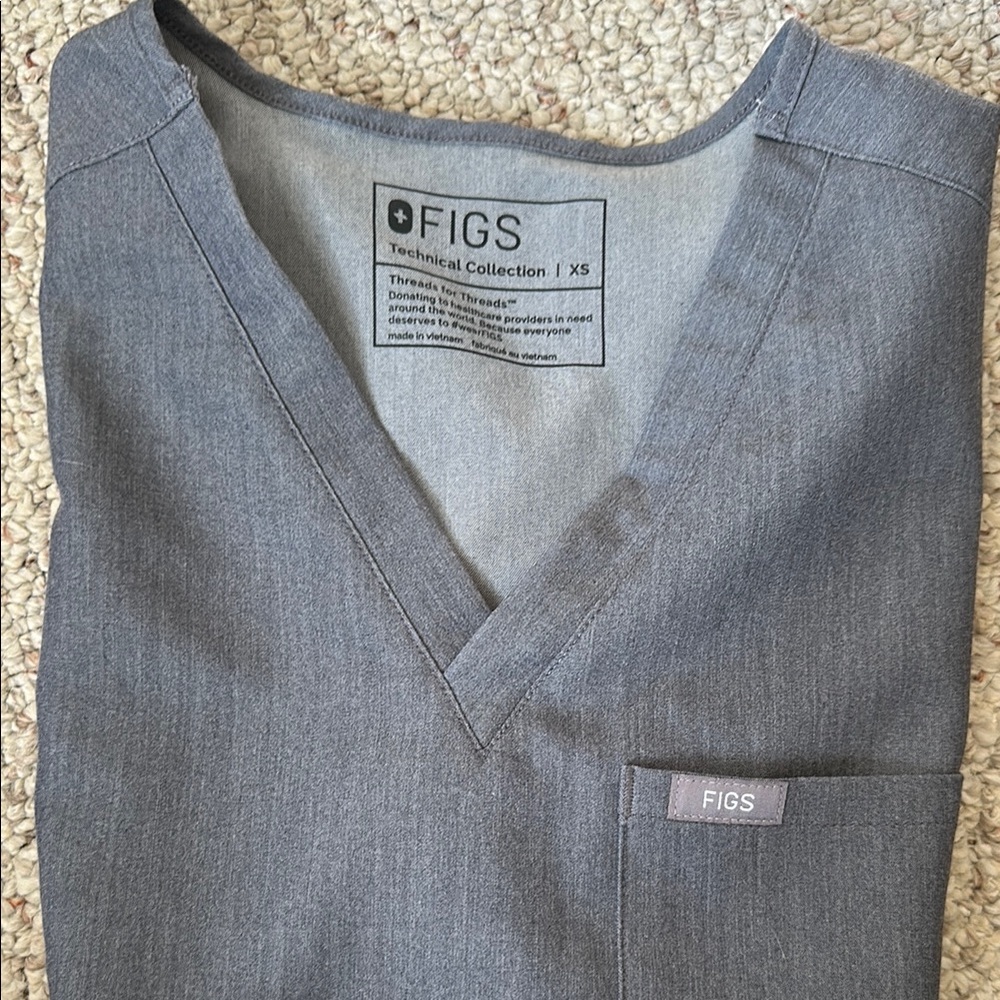 FIGS Charcoal V-Neck Scrub Top